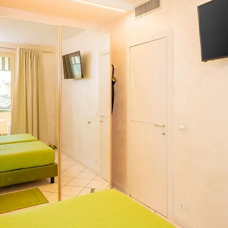 Blue - Aparthotel