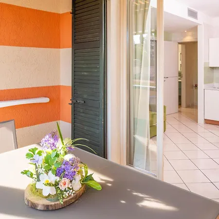 Blue - Aparthotel
