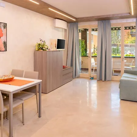 Blue - Aparthotel